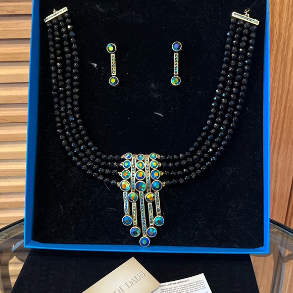 Heidi Daus Black Aurora Borealis Necklace & Earrings Set - NWT 🖤🤩 - Picture 8 of 9